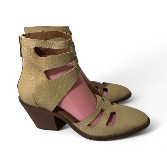 Veracruz Sundance Triga Cutout Tan Leather Booties Ankle Size 40 US 9.5 Zip - Picture 2 of 7